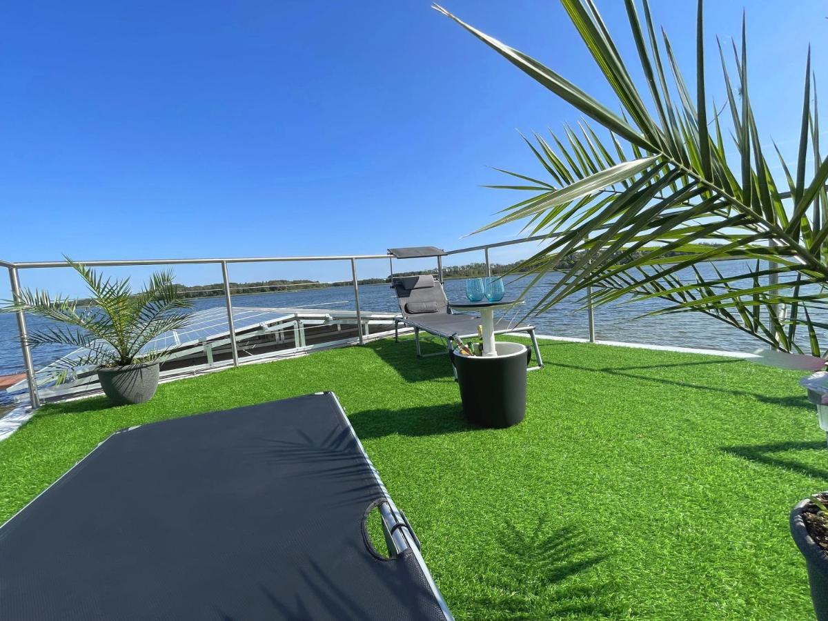 Boathousing - Apartament Na Wodzie, Dom Plywajacy, Lodz, Luksusowy Apartament Myślibórz 外观 照片