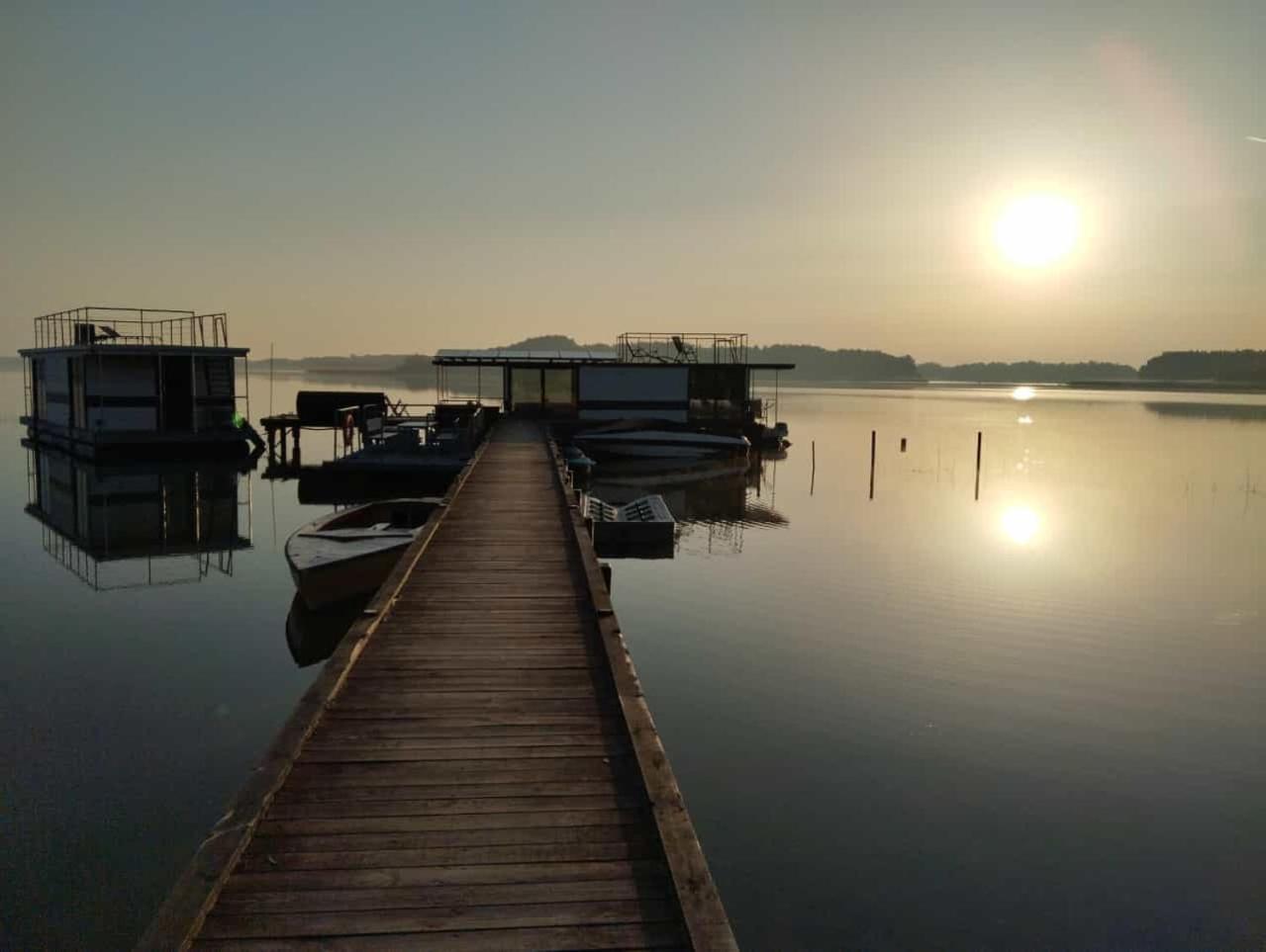 Boathousing - Apartament Na Wodzie, Dom Plywajacy, Lodz, Luksusowy Apartament Myślibórz 外观 照片